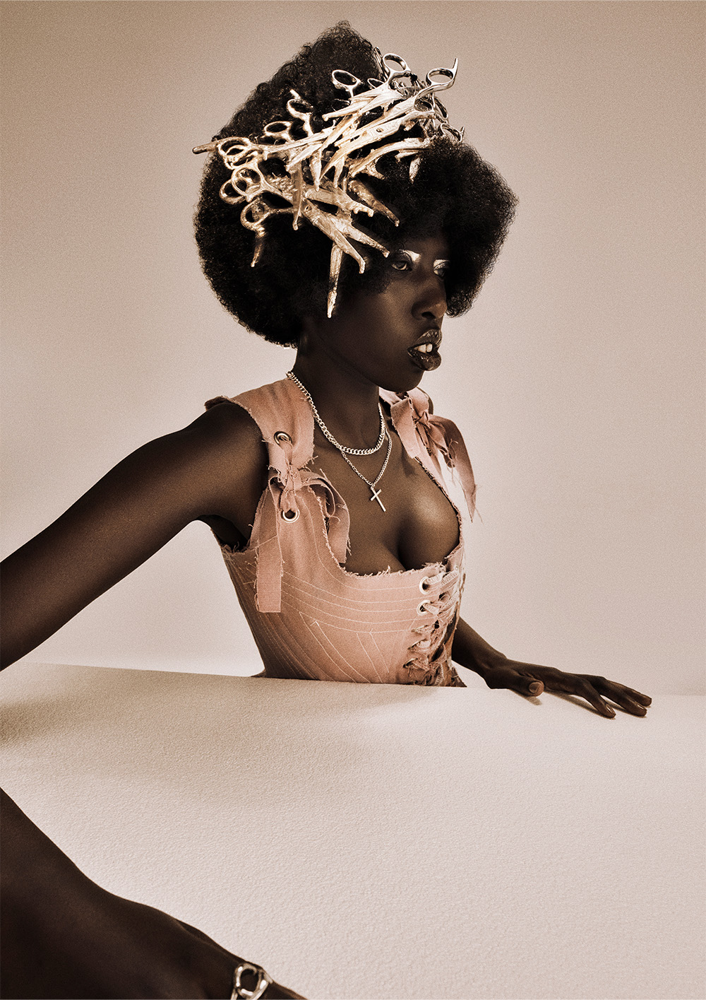Afro Hair with Hair Accessories – Benjamin Martin – Jewellery Box Collection